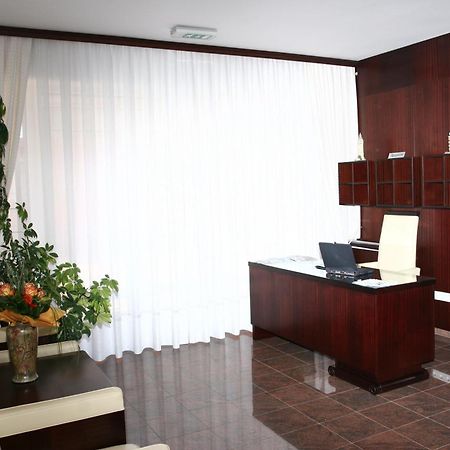 Apartmani Marbis Koprivnica Exteriör bild