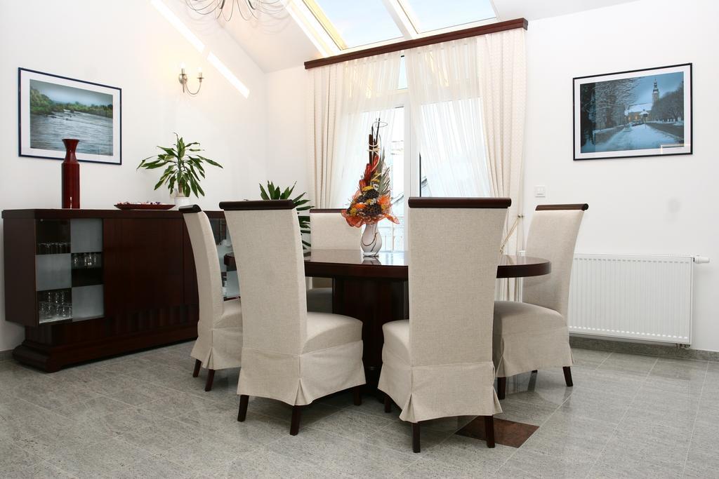 Apartmani Marbis Koprivnica Exteriör bild