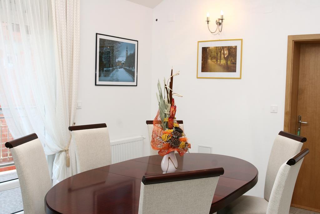 Apartmani Marbis Koprivnica Exteriör bild